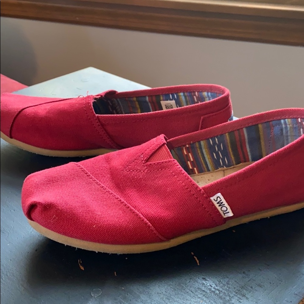 Red Toms